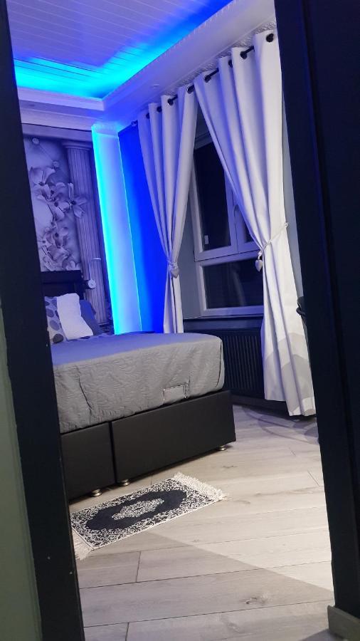 Le Petit Luxembourg Apartment Montignies-sur-Sambre Exterior photo